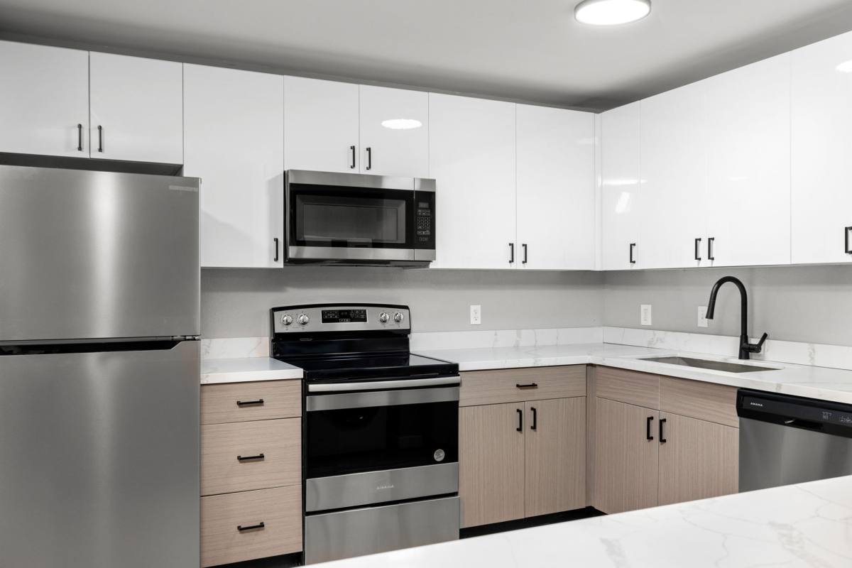 Apartment for rent at 50 Devon Court #B-12, Edwardsville, IL 62025