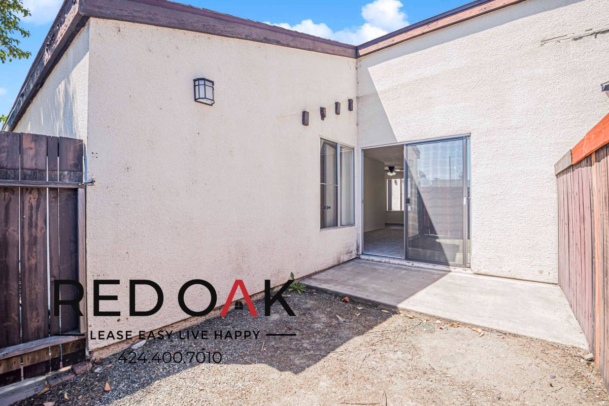 Condo for rent at 550 N Santa Fe St #31, Hemet, CA 92543