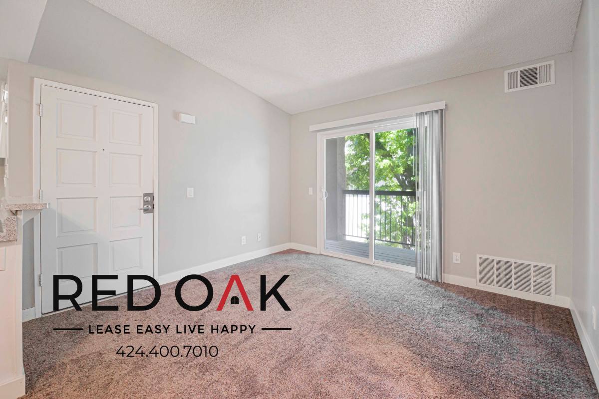 Condo for rent at 551 N Santa Fe St, Hemet, CA 92543