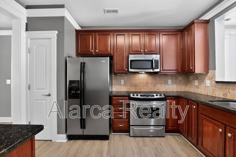 Townhouse for rent at 330 Davidson Gateway Dr, Davidson, NC 28036