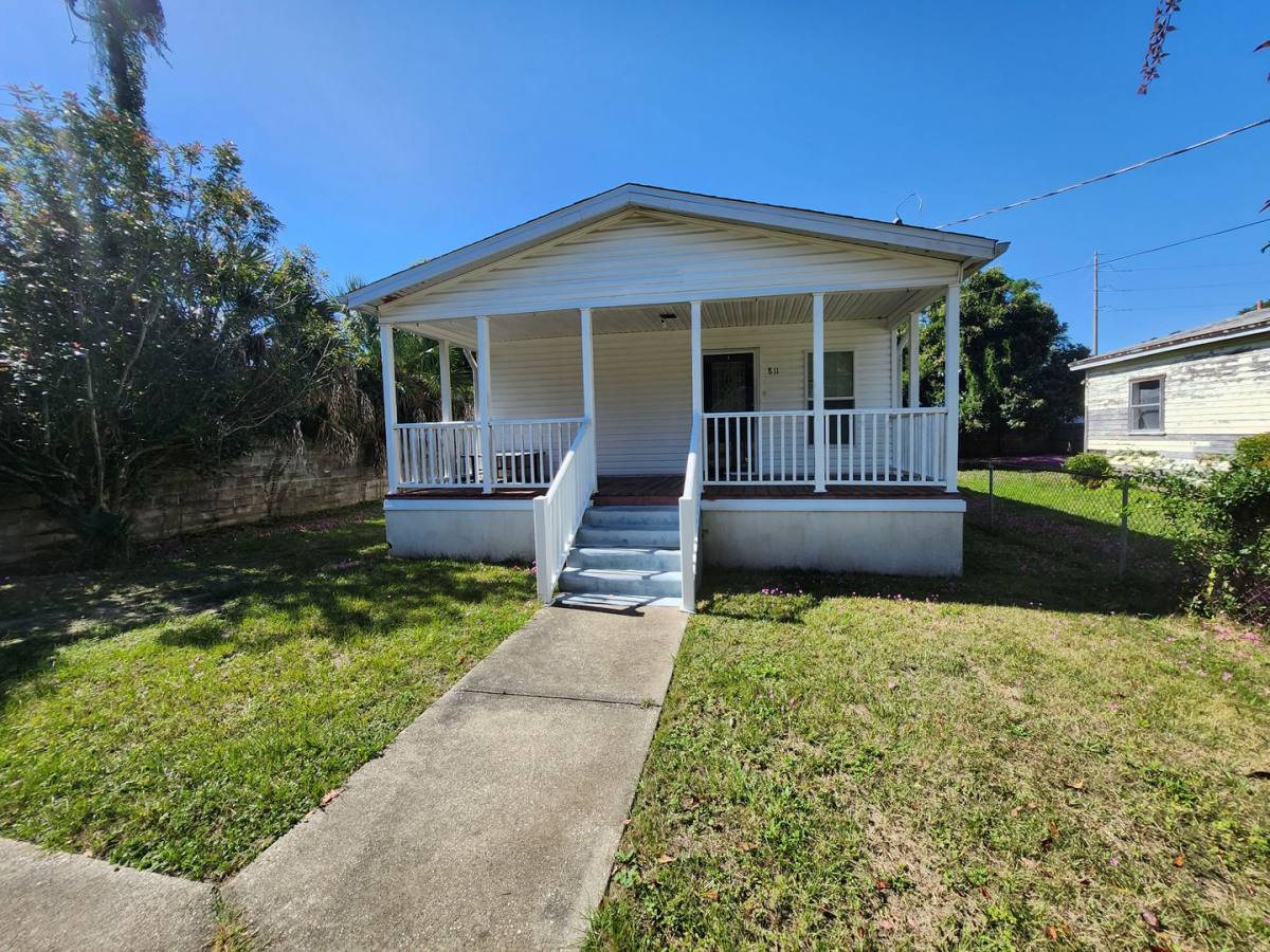 House for rent at 811 N D St, Pensacola, FL 32501
