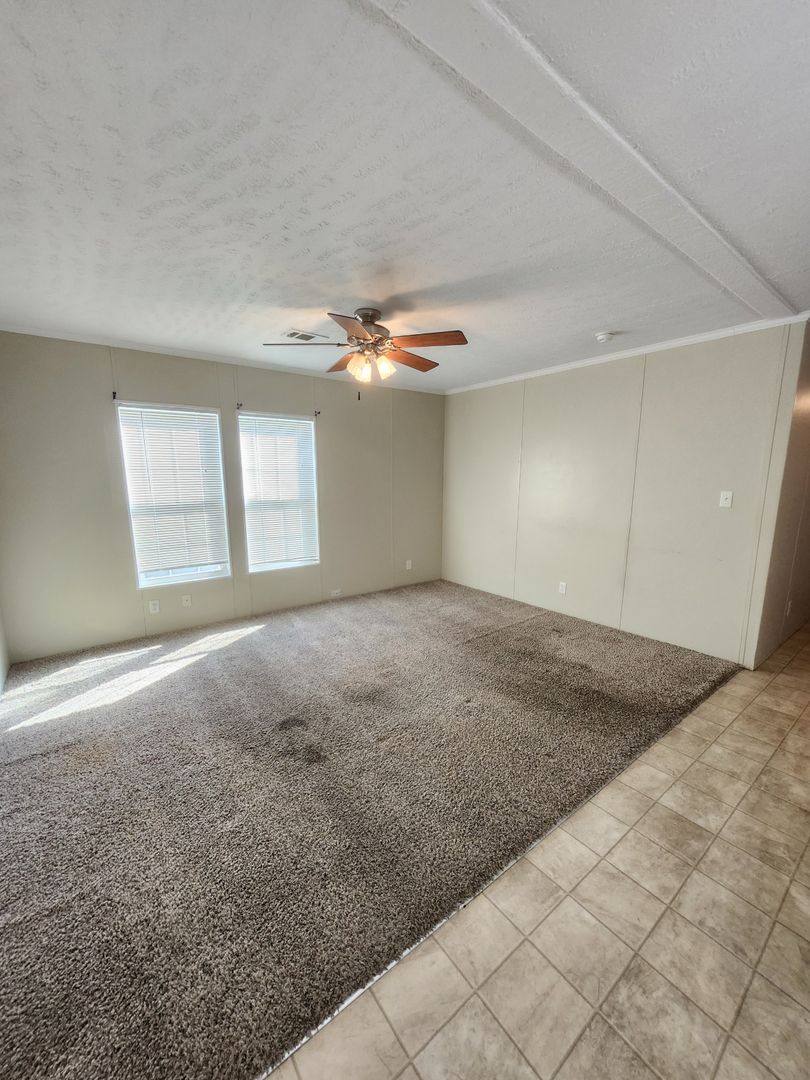 House for rent at 811 N D St, Pensacola, FL 32501