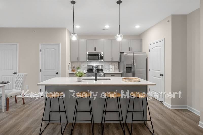 Apartment for rent at 15 Millswood Dr #B-105, Clarksville, TN 37042