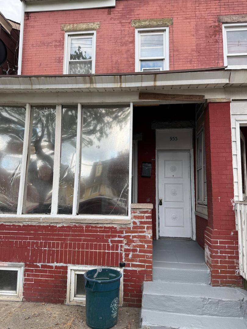 House for rent at 933 Beatty St, Trenton, NJ 08611