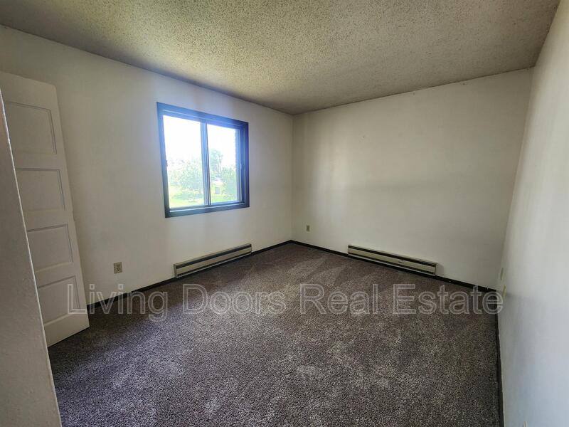 Apartment for rent at 210 N Phillips Ave #7, Sutton, NE 68979
