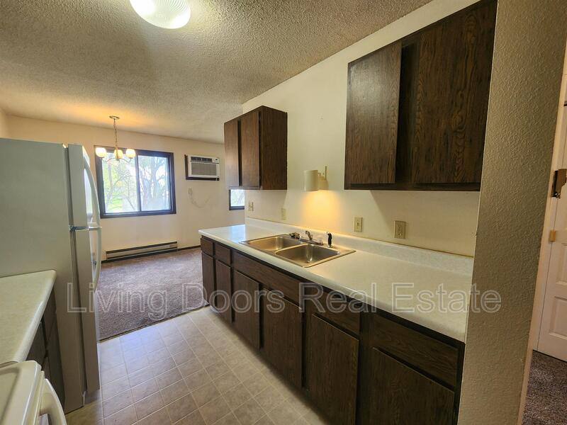 Apartment for rent at 210 N Phillips Ave #7, Sutton, NE 68979