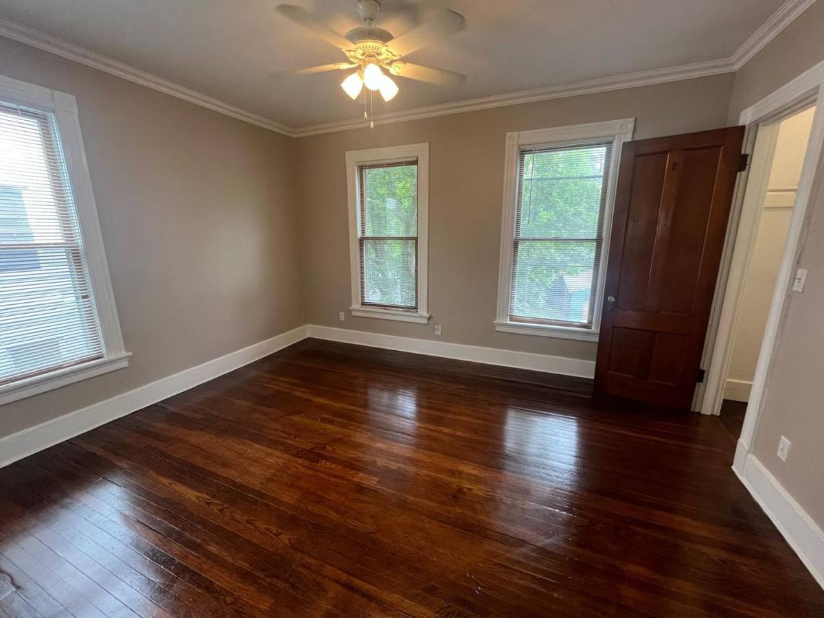House for rent at 117 Maple St, New Haven, CT 06511