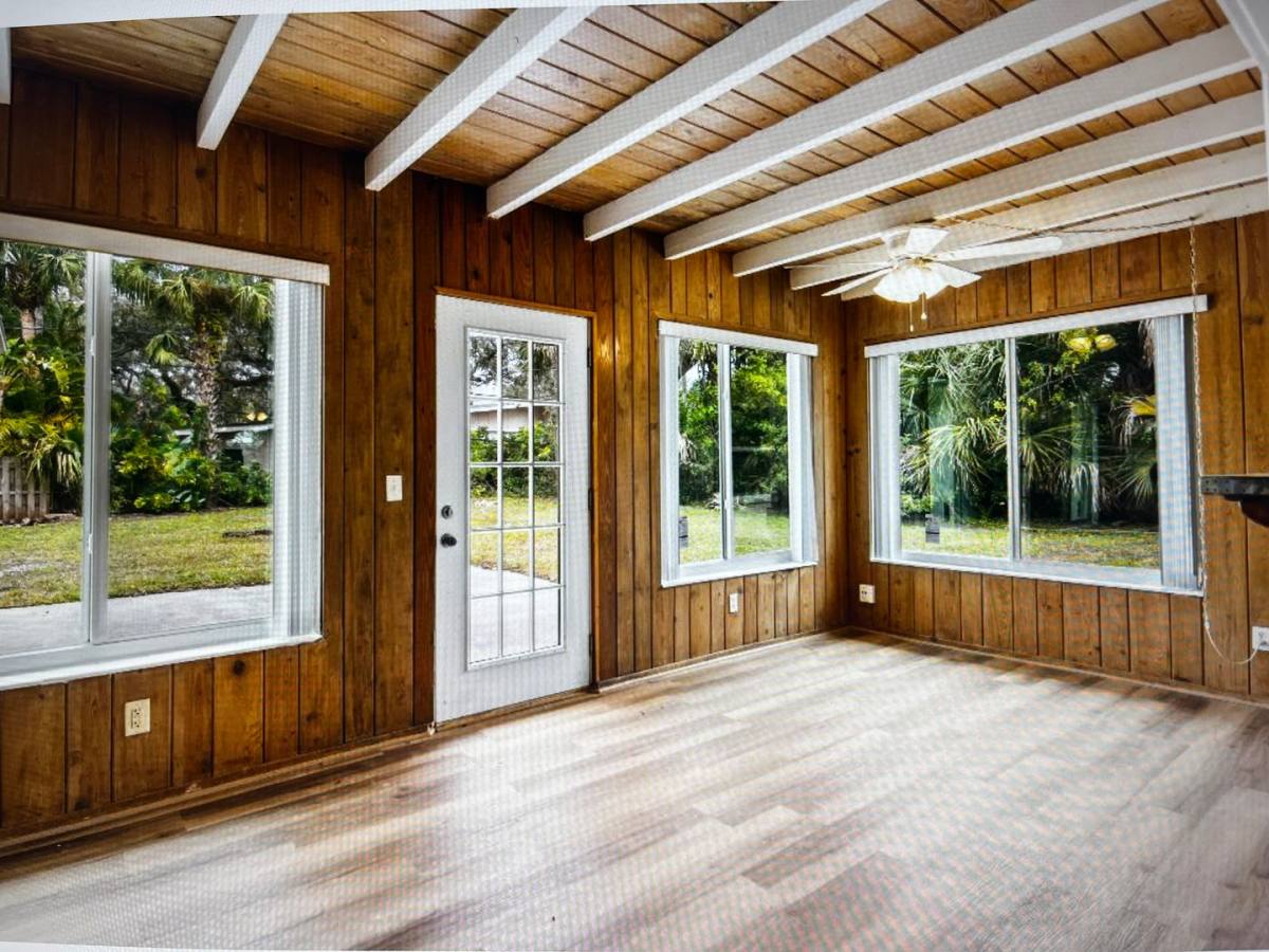 House for rent at 515 Cypress Rd, Vero Beach, FL 32963