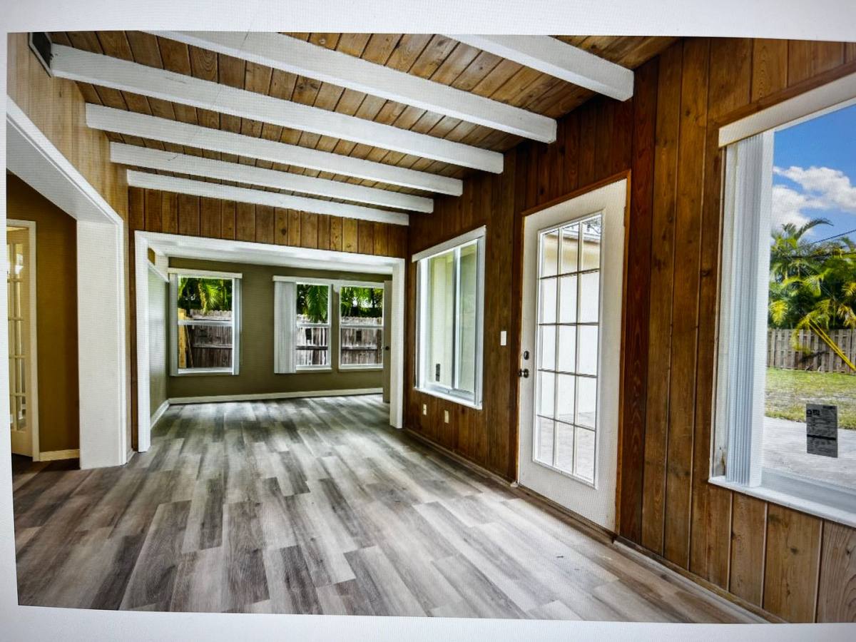 House for rent at 515 Cypress Rd, Vero Beach, FL 32963