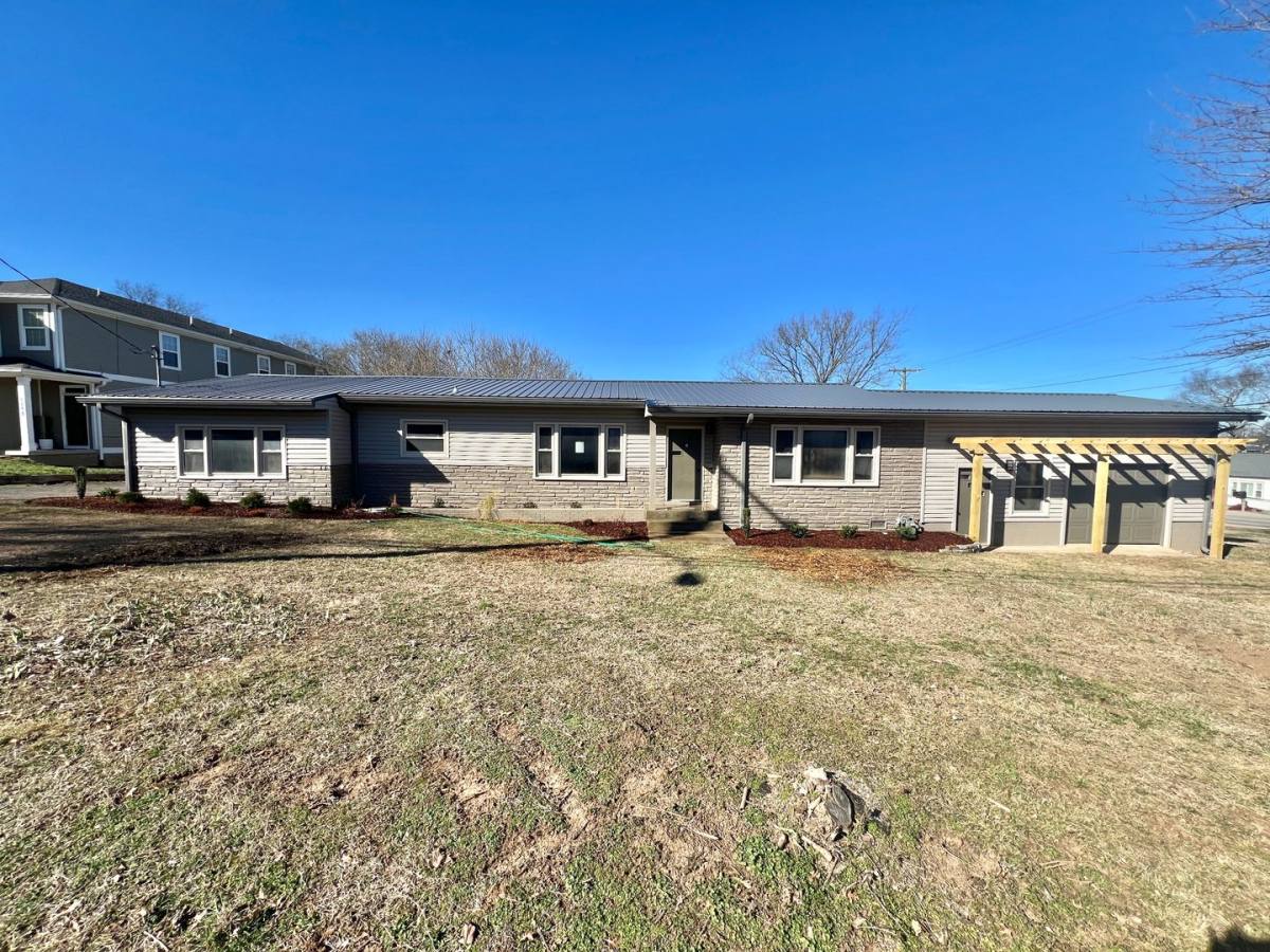 House for rent at 571 Stevenson St, Nashville, TN 37209