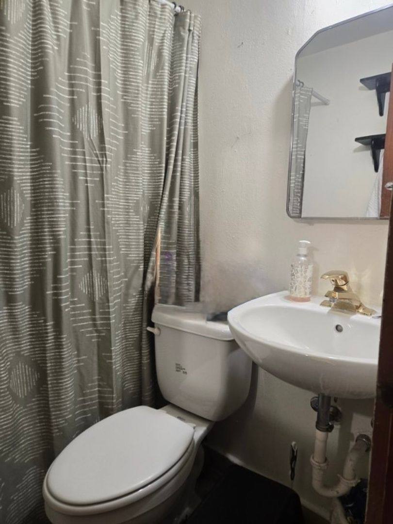 Apartment for rent at 711 E 4th Ave, Durango, CO 81301