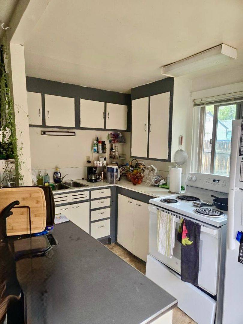 Apartment for rent at 711 E 4th Ave, Durango, CO 81301