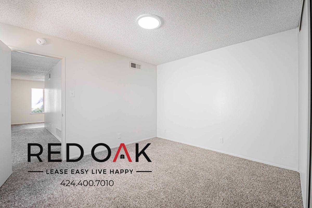 Condo for rent at 550 N Santa Fe St #33, Hemet, CA 92543
