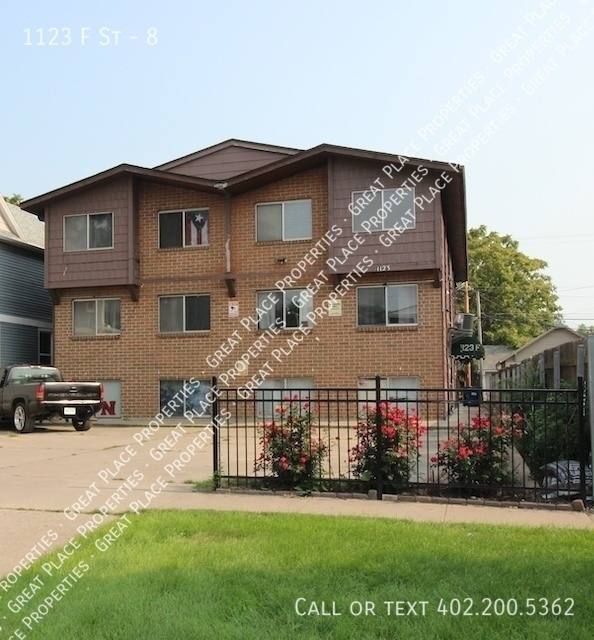 Apartment for rent at 1123 F St #8, Lincoln, NE 68508