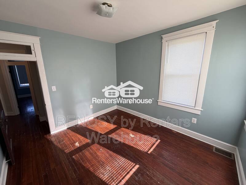Townhouse for rent at 400 Lyndhurst St, Baltimore, MD 21229