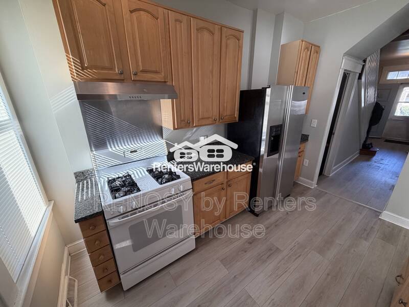 Townhouse for rent at 400 Lyndhurst St, Baltimore, MD 21229