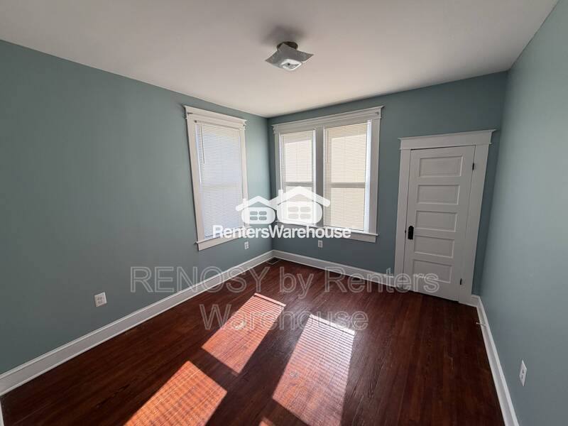 Townhouse for rent at 400 Lyndhurst St, Baltimore, MD 21229