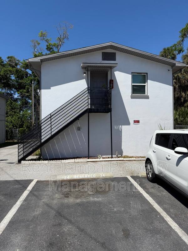 Apartment for rent at 2475 18th Ave S #23, Saint Petersburg, FL 33712
