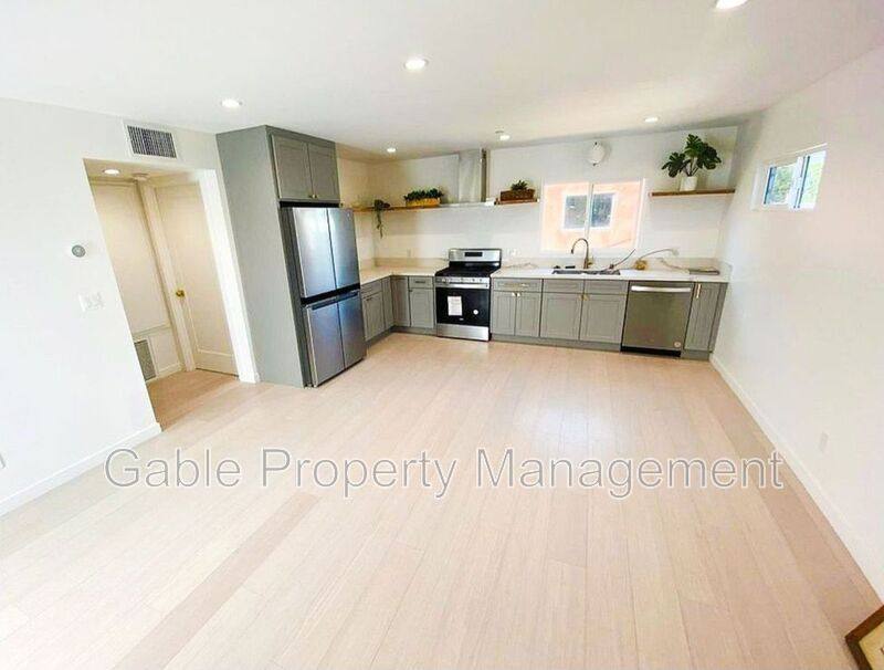 Townhouse for rent at 2320 Fernleaf St, Los Angeles, CA 90031