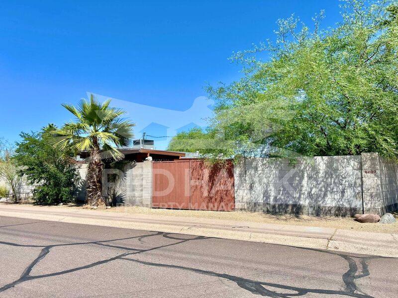 House for rent at 6607 E Sheridan St, Scottsdale, AZ 85257