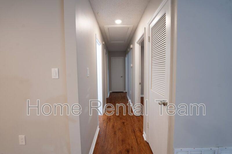 House for rent at 35 Sandpiper Rd, Richmond Hill, GA 31324