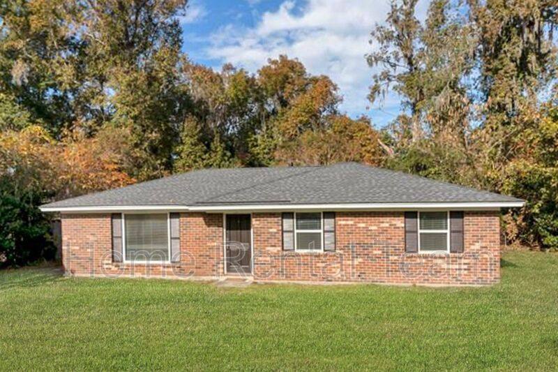 House for rent at 35 Sandpiper Rd, Richmond Hill, GA 31324