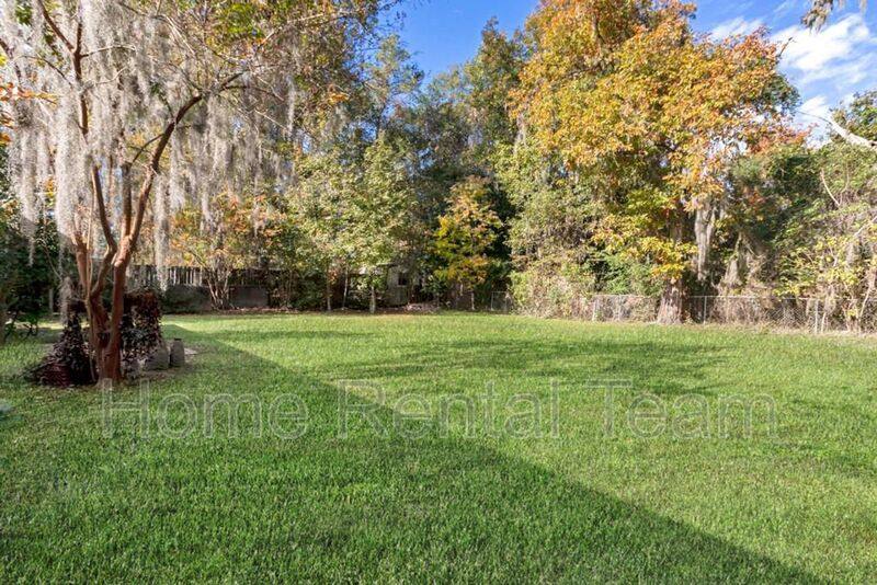 House for rent at 35 Sandpiper Rd, Richmond Hill, GA 31324