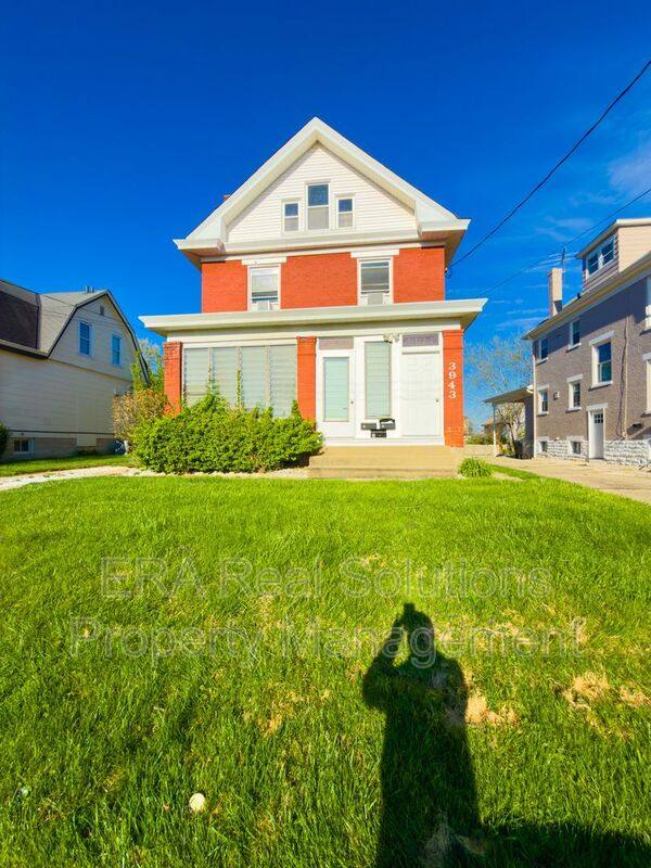 Apartment for rent at 3943 Glenmore Ave #2, Cincinnati, OH 45211