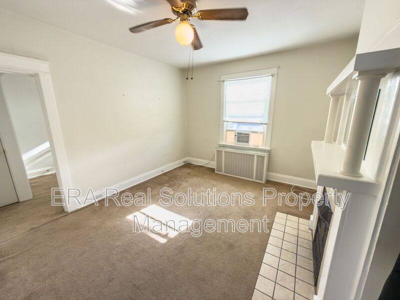 Apartment for rent at 3943 Glenmore Ave #2, Cincinnati, OH 45211