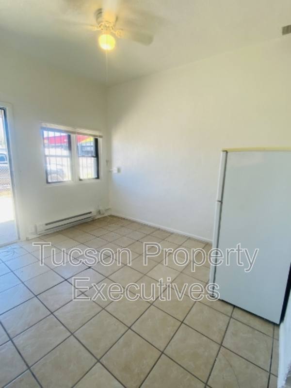 Apartment for rent at 19 W Veterans Blvd #6, Tucson, AZ 85713