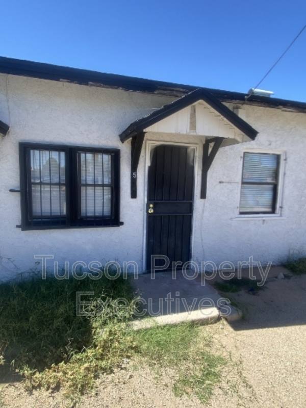 Apartment for rent at 19 W Veterans Blvd #6, Tucson, AZ 85713