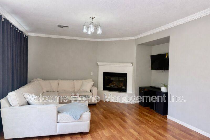 House for rent at 6011 Daffodil Dr, Oakley, CA 94561