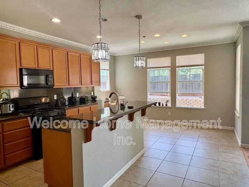 House for rent at 6011 Daffodil Dr, Oakley, CA 94561