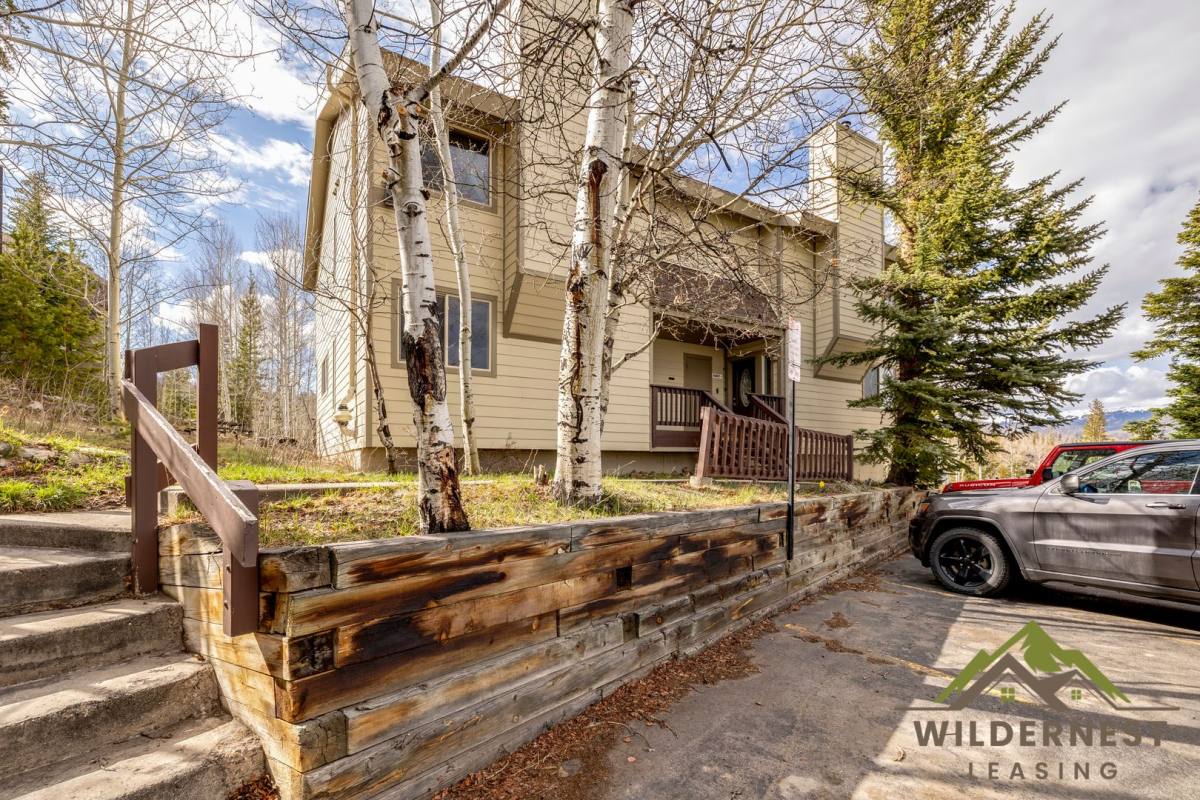 Townhouse for rent at 6965 Ryan Gulch Rd, Silverthorne, CO 80498