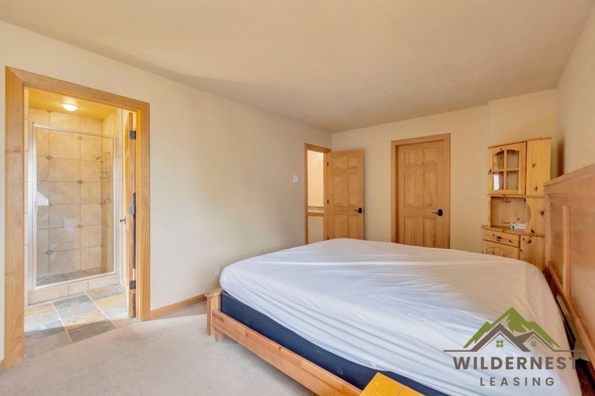 Townhouse for rent at 6965 Ryan Gulch Rd, Silverthorne, CO 80498