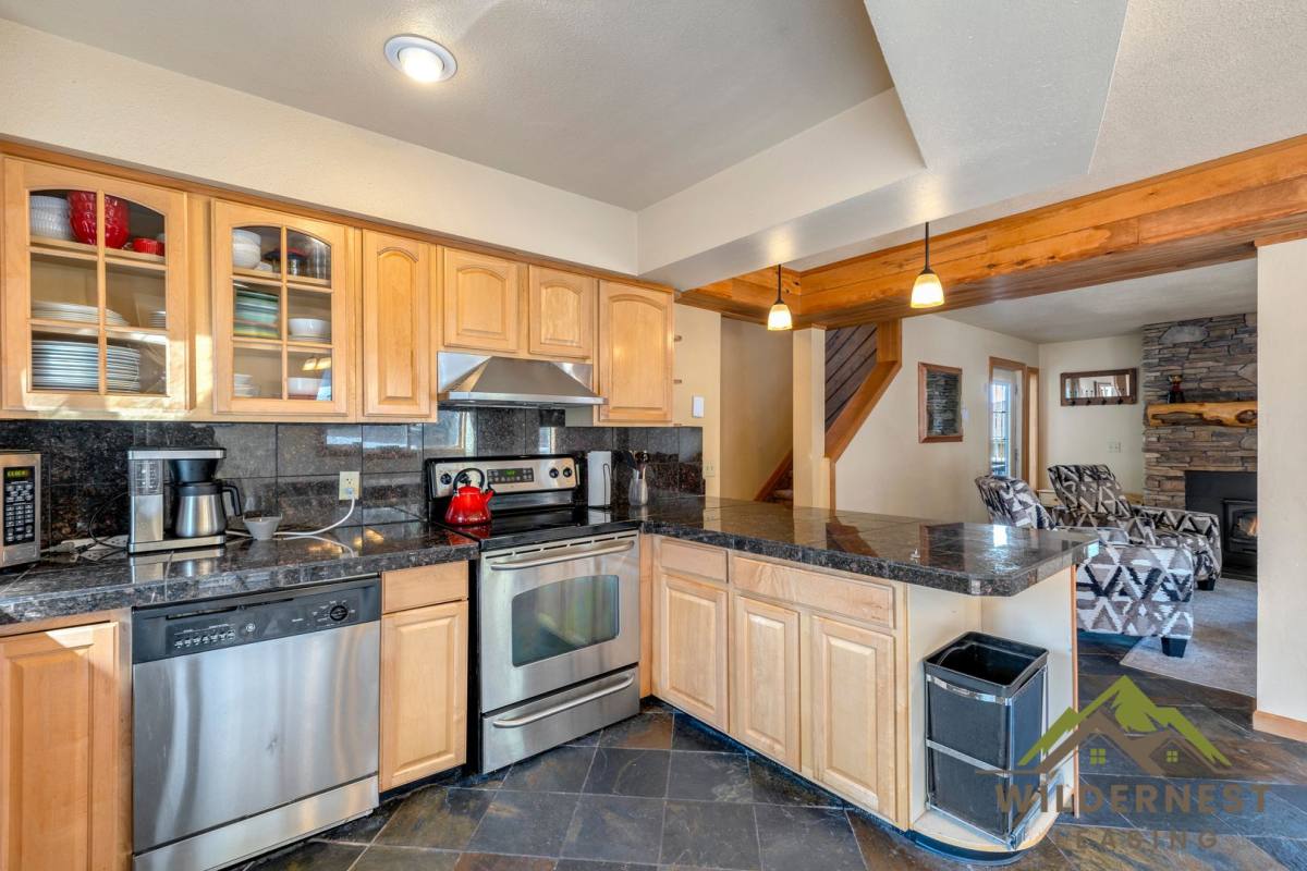 Townhouse for rent at 6965 Ryan Gulch Rd, Silverthorne, CO 80498
