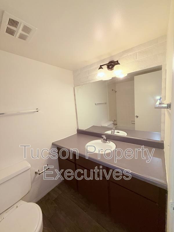 Apartment for rent at 20 N Leonora Ave #201, Tucson, AZ 85711