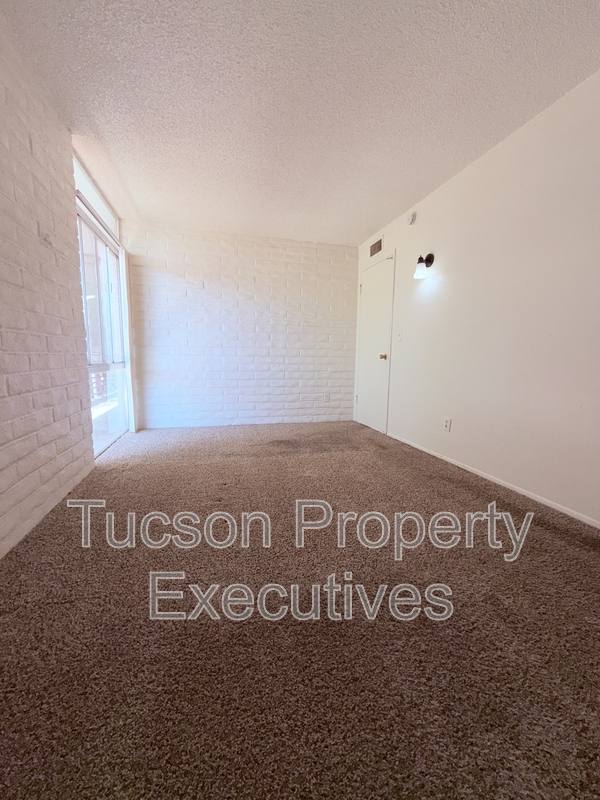 Apartment for rent at 20 N Leonora Ave #201, Tucson, AZ 85711