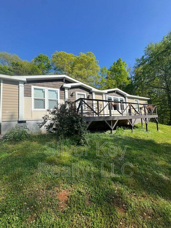 House for rent at 758 County Rd #319, Niota, TN 37826