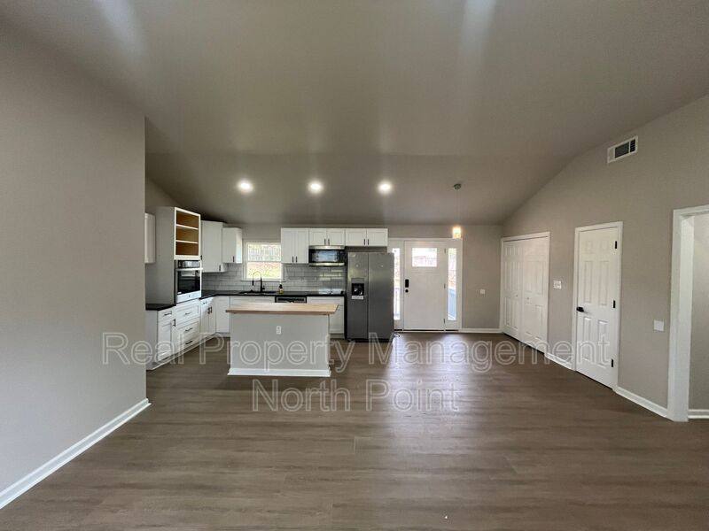 House for rent at 2425 Omaha Rd SW, Atlanta, GA 30331