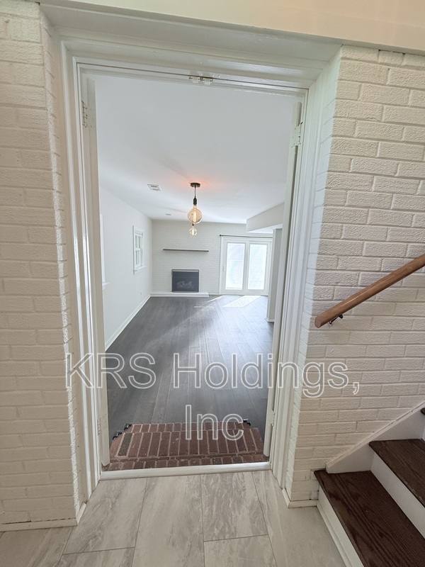 House for rent at 1512 Basewood Dr, Raleigh, NC 27609