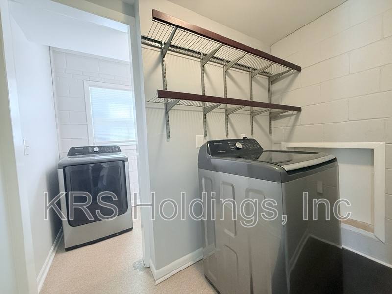 House for rent at 1512 Basewood Dr, Raleigh, NC 27609