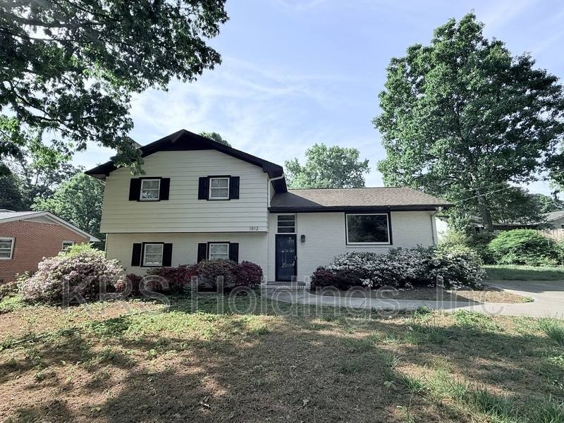 House for rent at 1512 Basewood Dr, Raleigh, NC 27609