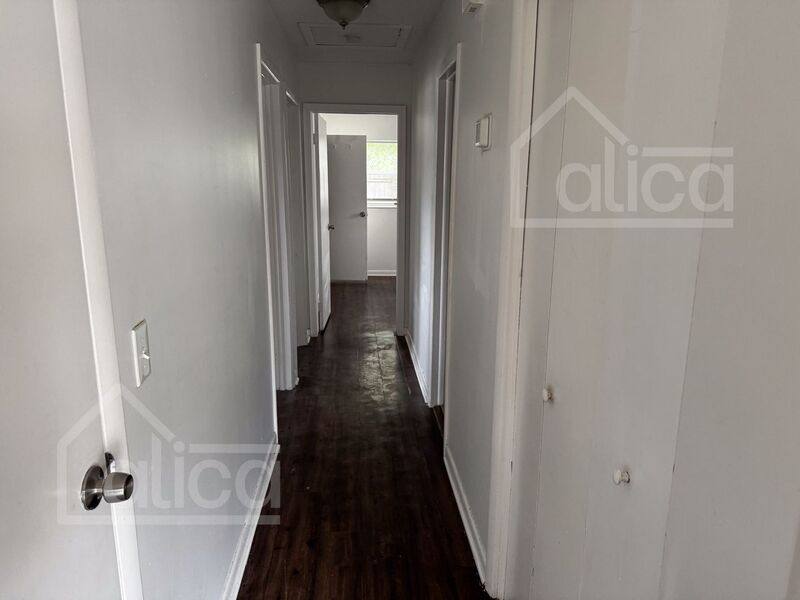 House for rent at 4448 Jade Dr E, Jacksonville, FL 32210