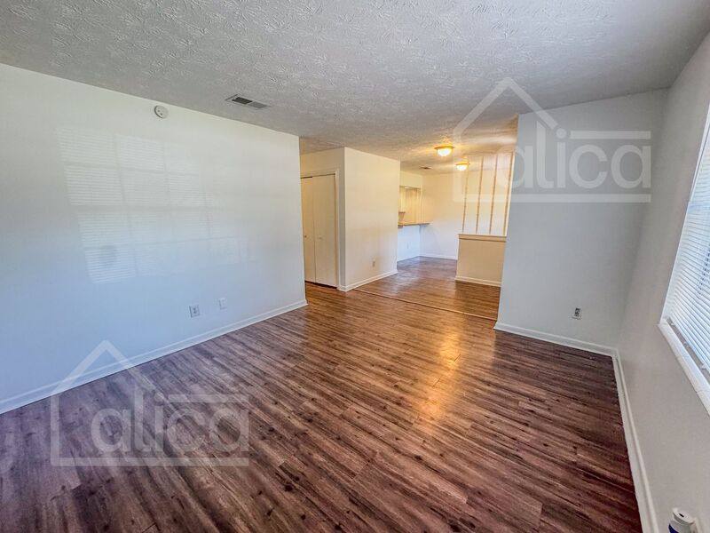 House for rent at 4448 Jade Dr E, Jacksonville, FL 32210