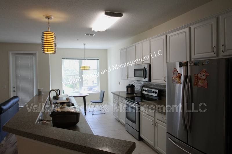 Townhouse for rent at 13364 Beach Blvd #1016, Jacksonville, FL 32224