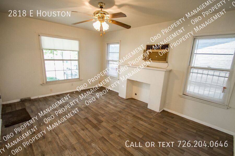 House for rent at 2818 E Houston, San Antonio, TX 78202
