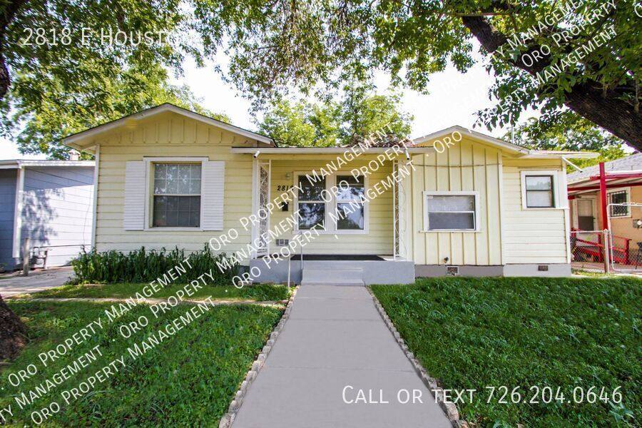 House for rent at 2818 E Houston, San Antonio, TX 78202