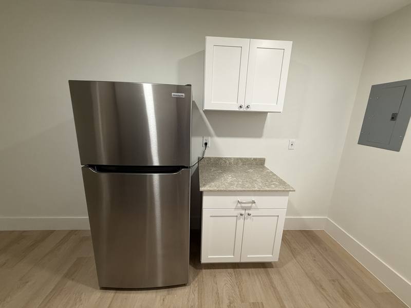 Apartment for rent at 940 N Hollywood St, Memphis, TN 38108