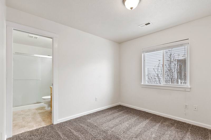 House for rent at 1920 N Cavalier Rd, Greenacres, WA 99016